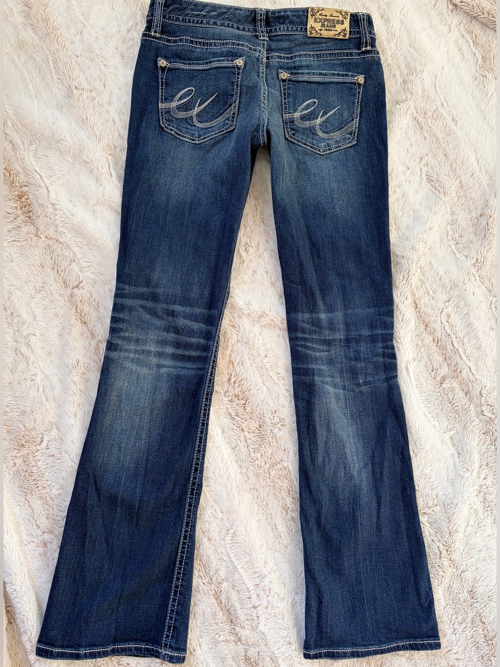 Vintage Bootcut Y2K Express Low Rise Stella Dark Wash Jeans ✨ McBling It Girl